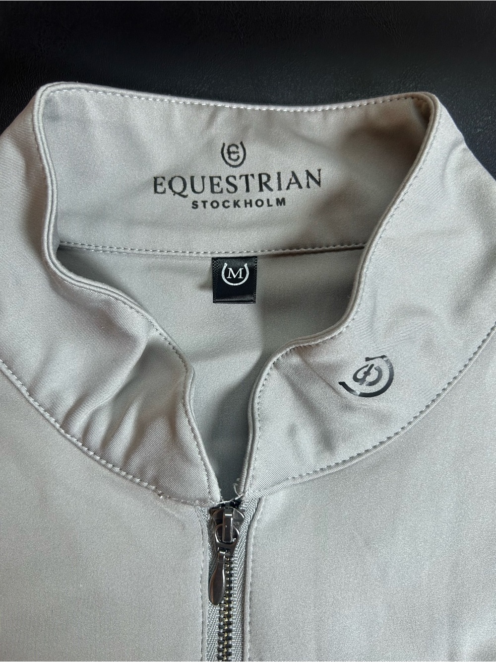 Equestrian Stockholm Women's Light Grey Long-Sleeve Zip Top - Picture 9 of 12